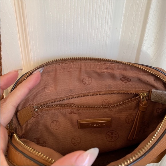 Tory Burch Brown Leather Shoulder Bag with decorative tassel & braided strap - Picture 6 of 10